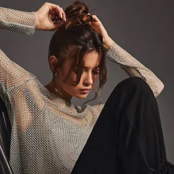 Brand New SUNDAY IN BROOKLYN MESH SPARKLE TOP - Picture 9 of 11